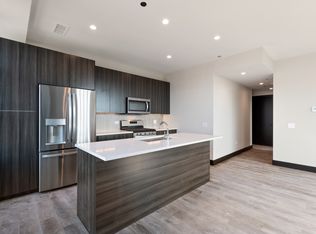 1125 W Randolph St #501, Chicago, IL 60607