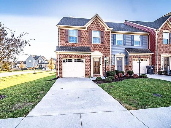 2nd image of 8883 Ringview Dr