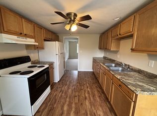288 Wall St APT A, Albright, WV 26519