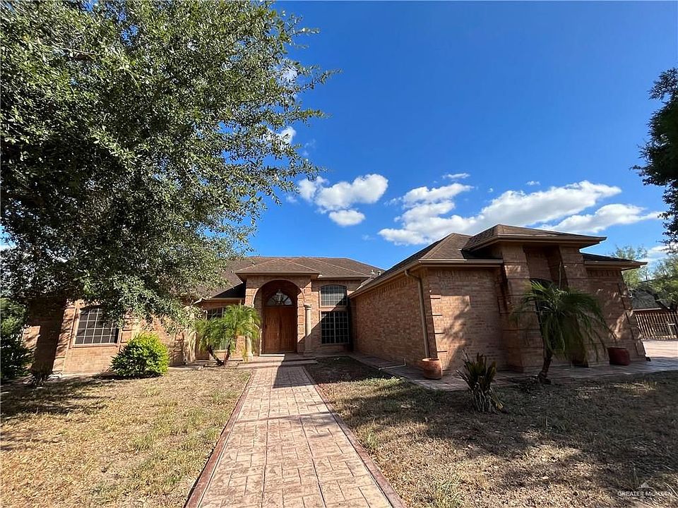 1st image of 215 Santos Ramirez St