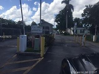 2nd image of 220 NE 12th Ave Lot 157