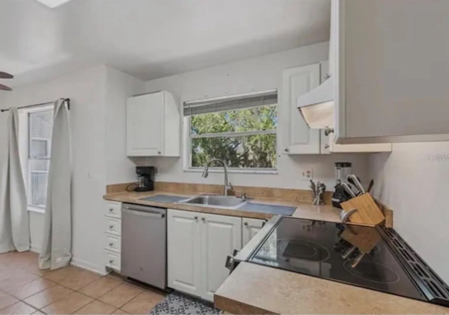 Orlando Condo — Photo 3