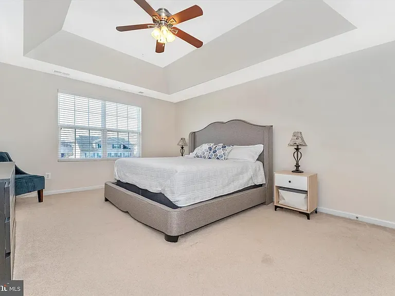 23200 Shaws Tavern Ct — Photo 25