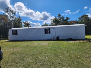 64 E Bostick Ave, Lakeland, GA 31635