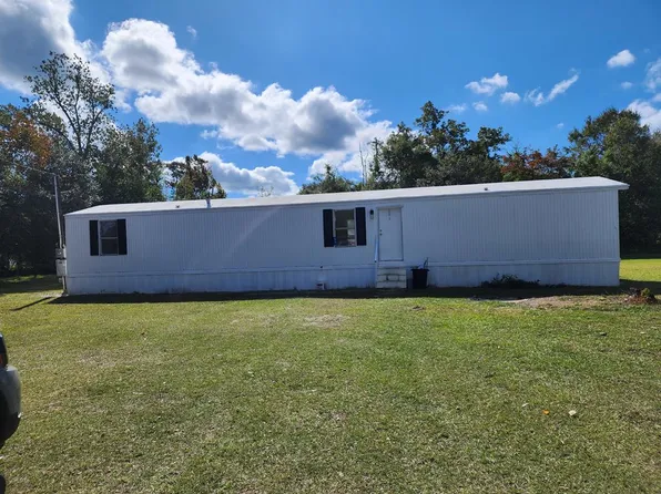 64 E Bostick Ave, Lakeland, GA 31635