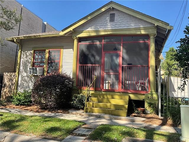 1st image of 4221 Pitt St