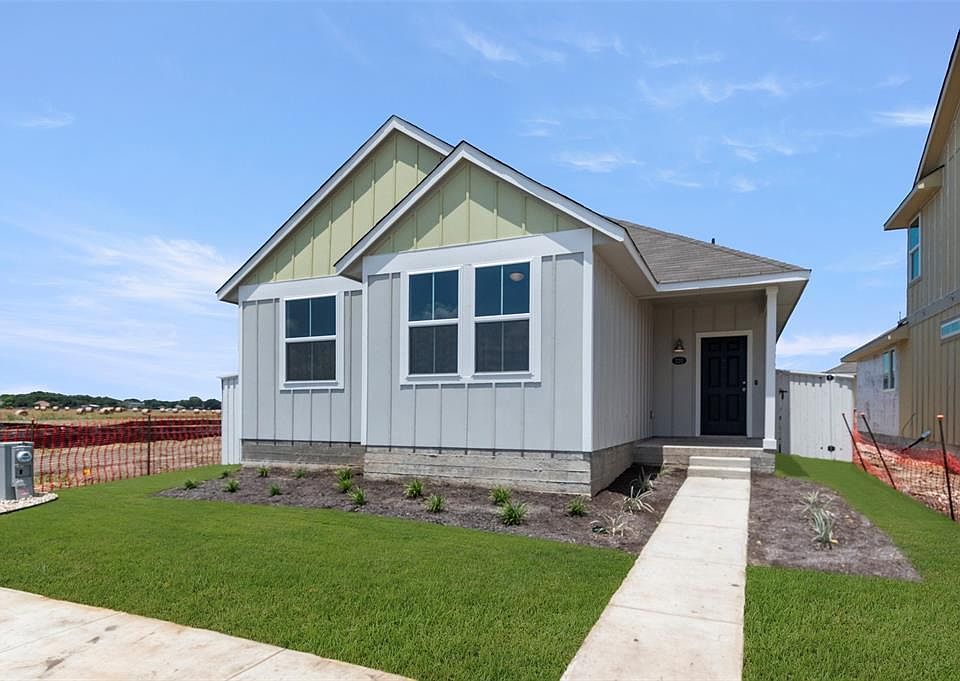 1st image of 220 Backwater Rd