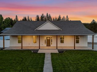 25720 N Yale Rd, Chattaroy, WA 99003