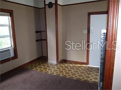 3rd image of 939 Highland Ave
