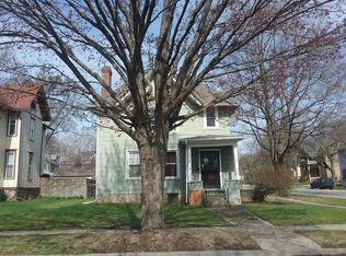 1030 N Court St, Rockford, IL