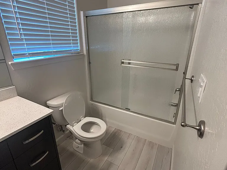 4405 S Silvervale St #102 — Photo 4