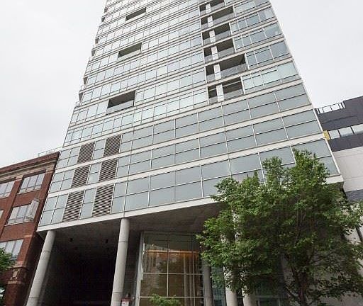 18296_438059