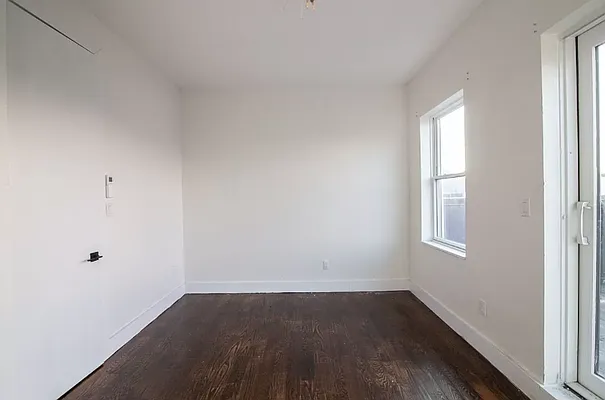 Rented by Union Square Property Management | media 33