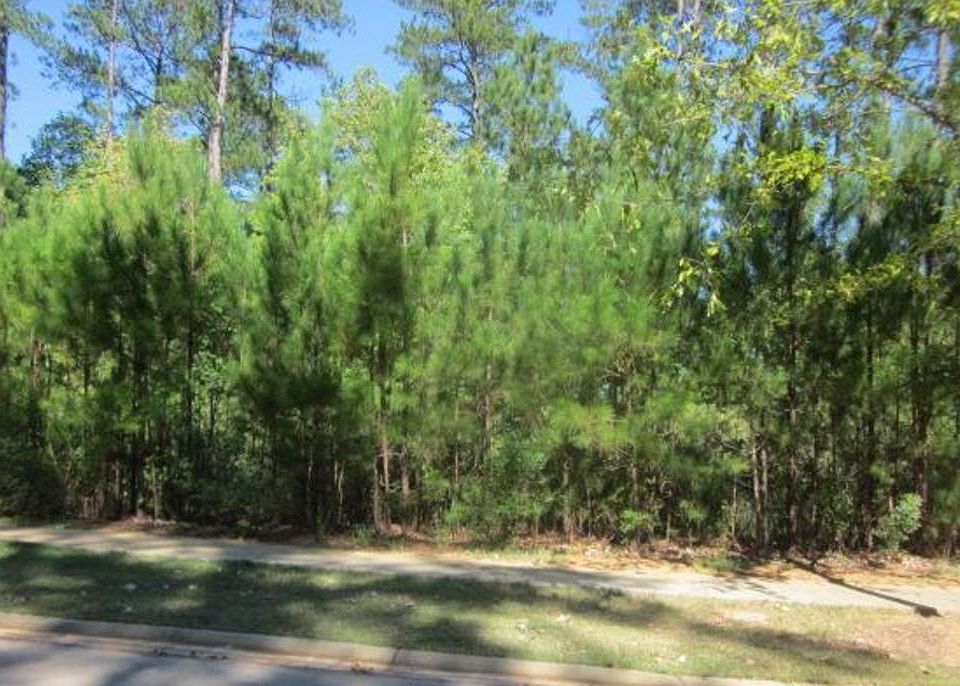 1st image of 373 Woodlander Dr