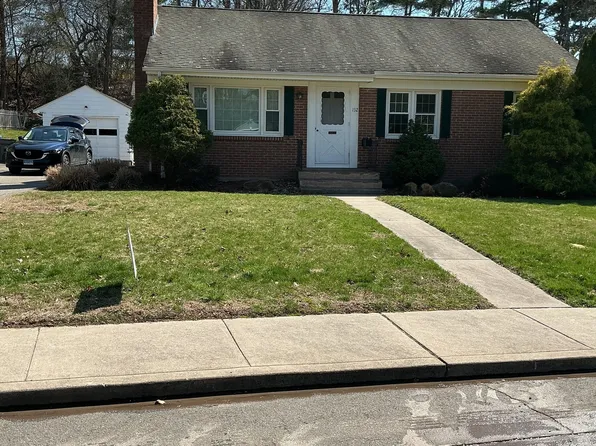 192 Wells Street, Manchester, CT 06040