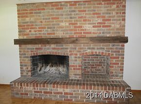 5th image of 23 Oakmont Cir