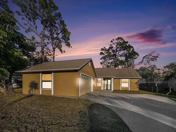 110 Cardinal Dr, Sebastian, FL 32958