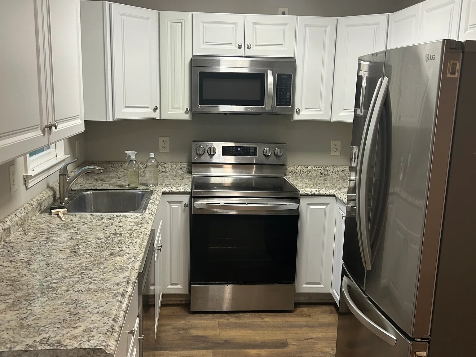 2 bed, 1200 sqft, $1,495 — Photo 2