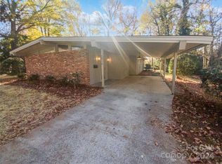 3914 Brookfield Dr, Charlotte, NC 28210