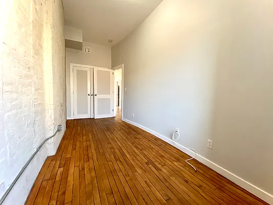 Rented by Harlem Lofts | media 11