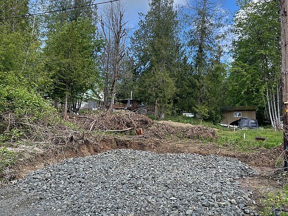 2nd image of 441 E Panorama Drive