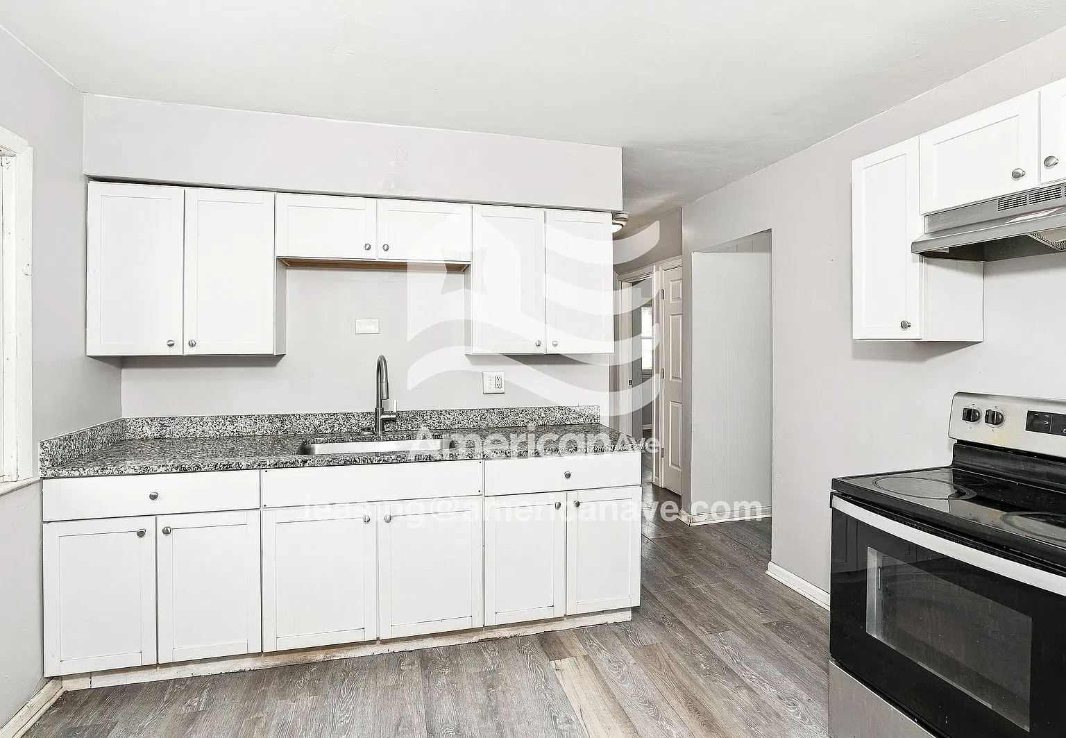 4 bed, 2.0 bath, 1174 sqft, $1,821 — Photo 3