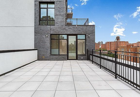 3rd image of 1516 Park Ave #8F