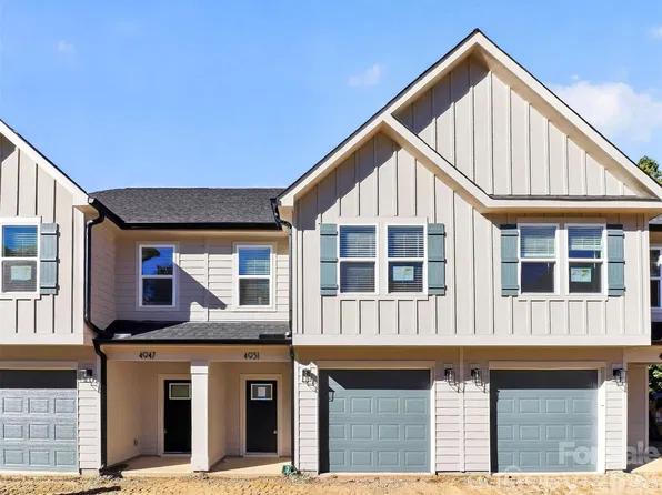 4951 Curtiswood Dr, Charlotte, NC 28213