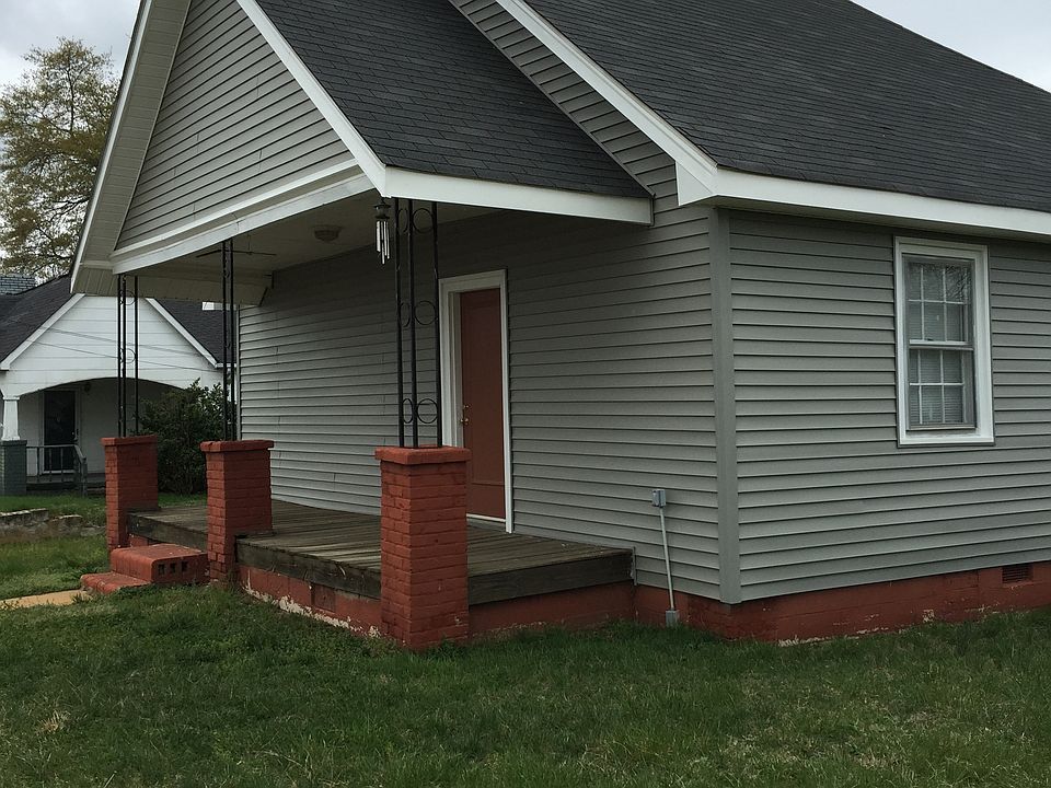 Ozark-Exterior 2_03312015