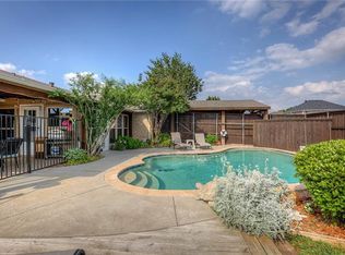 8810 Shipman St, Rowlett, TX 75088