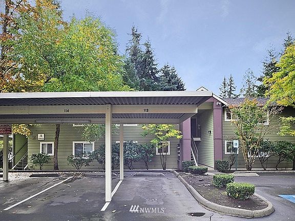 3rd image of 10014 NE 127th Pl APT A205