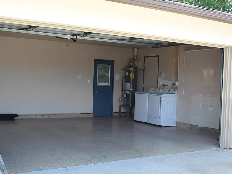1135 Myra Ave — Photo 34