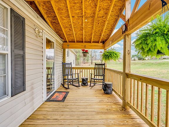 3rd image of 480 Moonlight Trl