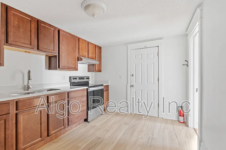 3200 Bloomington Ave #1 — Photo 1