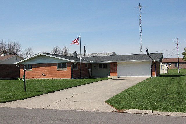 1st image of 1766 Summerset Dr