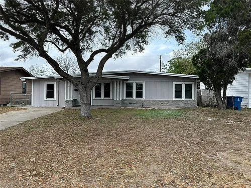 107 Holly Dr Photo 1