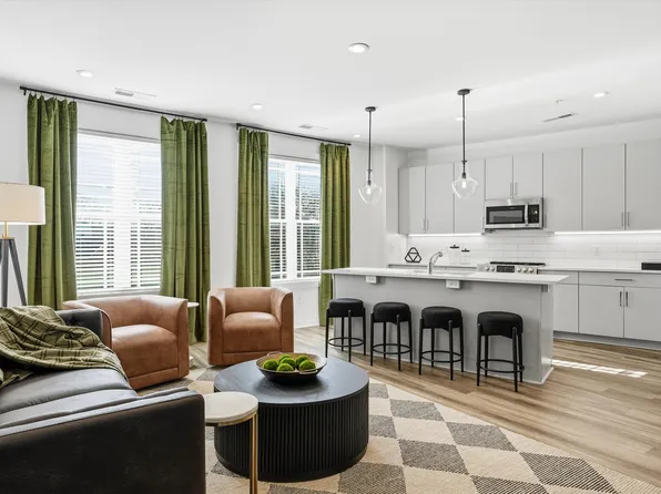 707 26th Ave N APT 210, Nashville, TN 37209