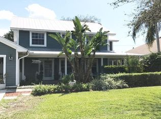 8629 SE Woodwind St, Hobe Sound, FL 33455