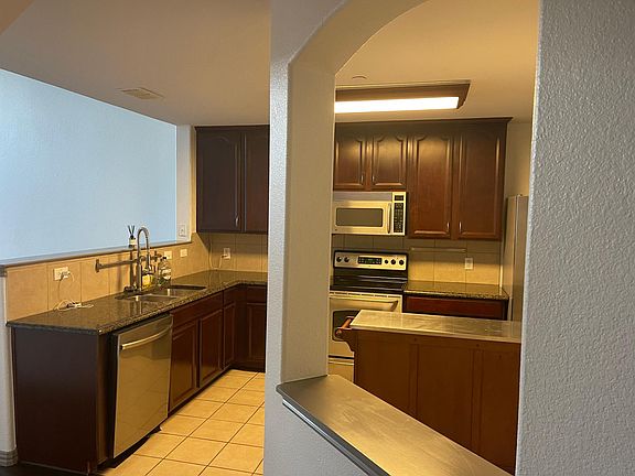 2nd image of 10127 Wake Bridge Dr