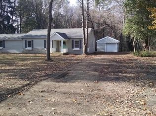 8547 N 40th St, Augusta, MI 49012