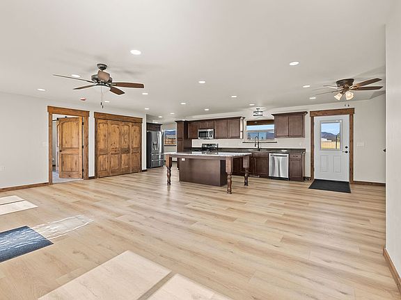 5th image of 1803 Church Dr