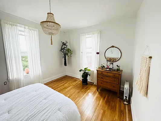 Rented by Brown Harris Stevens | media 11