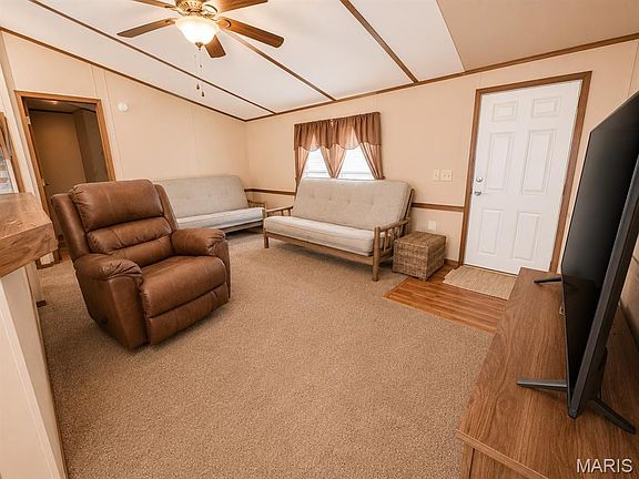 5th image of 588 Little Mockingbird Ln
