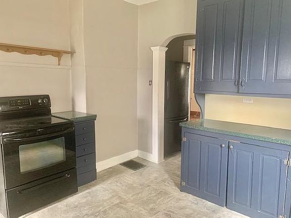4th image of 842 Carlisle Ave