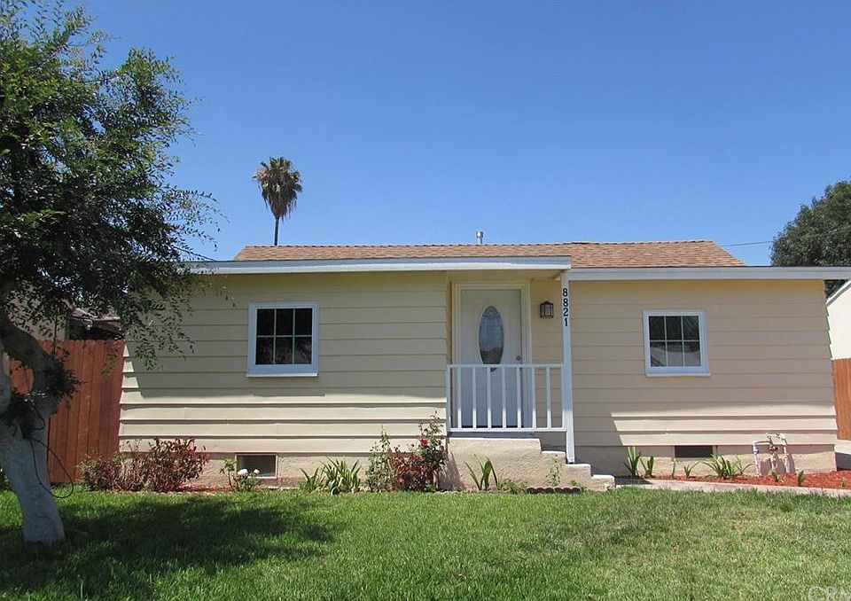 1st image of 8821 Fern Ave