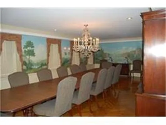 Rented by Douglas Elliman | media 16