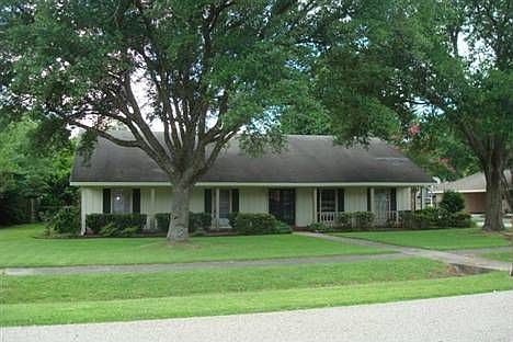 1st image of 116 Kensington Dr