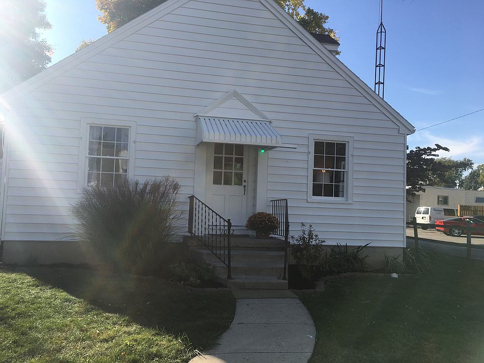 1st image of 1022 Central Ave