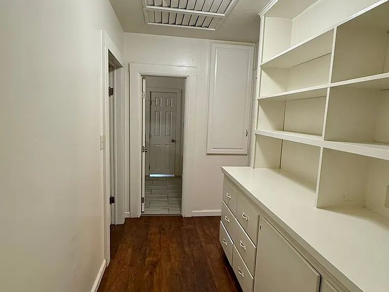 1570 Nord Ave — Photo 10