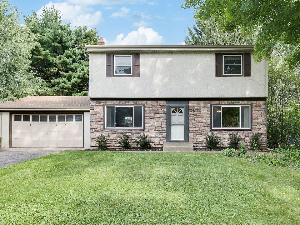 1st image of 4734 Sharon Ln